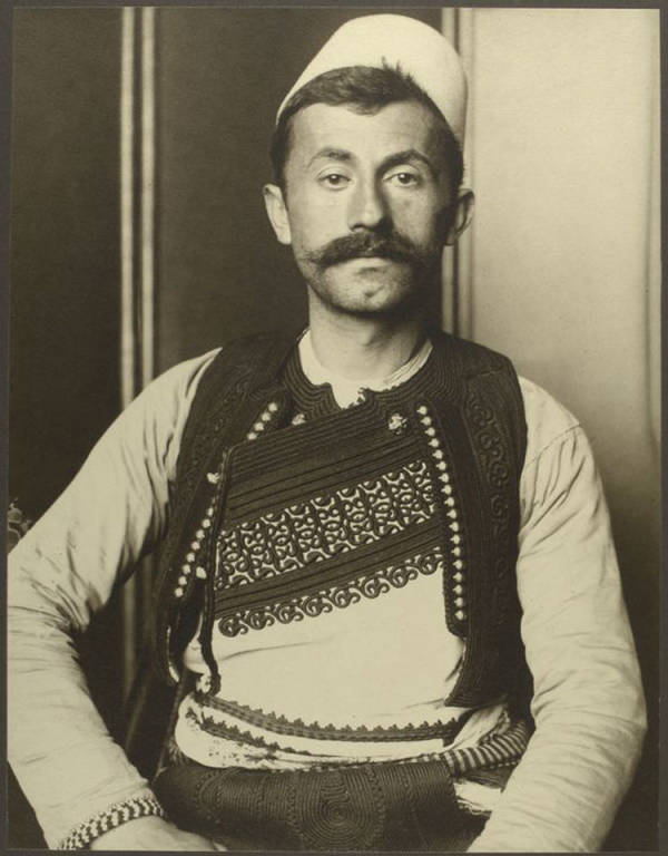 Albanian-soldier