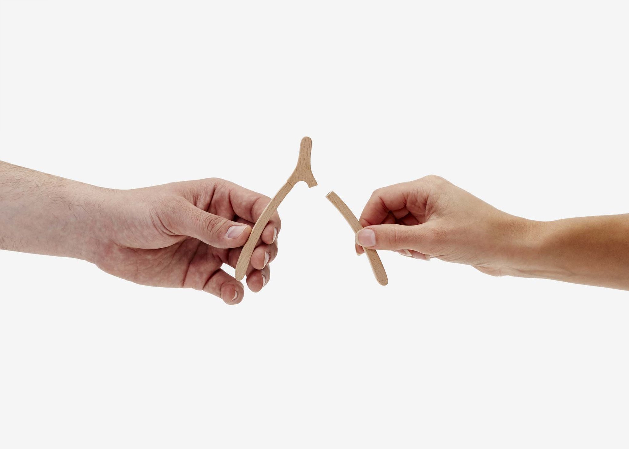 GoodLuckCharm-Wishbone-silo-03-JDGLW_3600x@2x