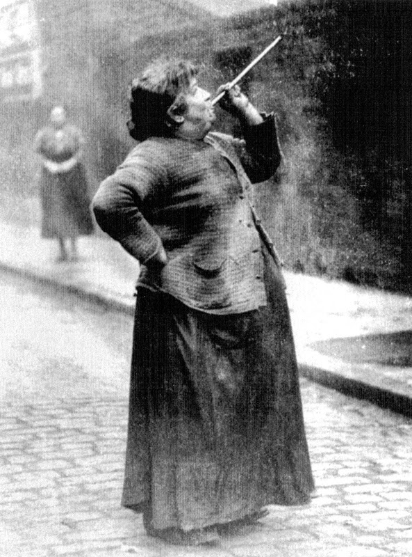 knocker_upper