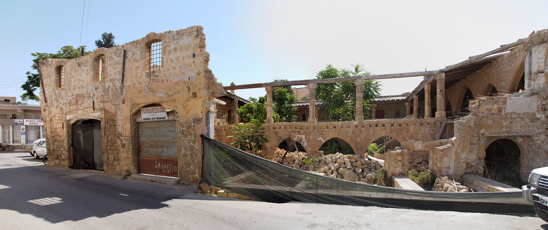 Nicosia_old_han