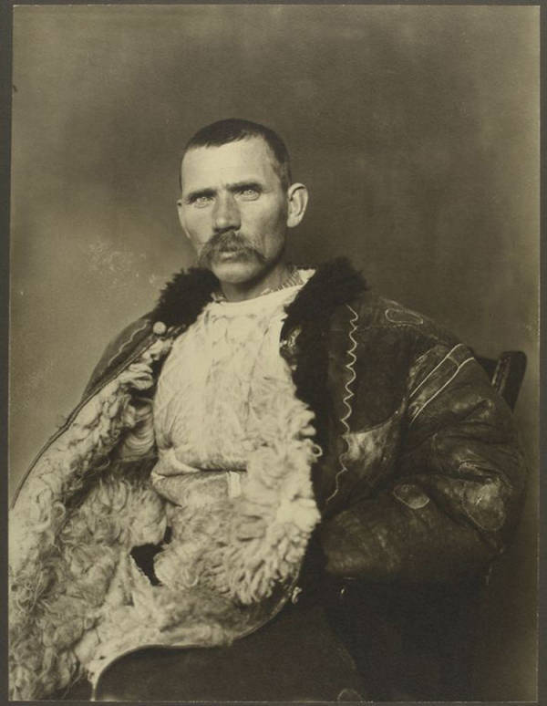 Romanian-shepherd